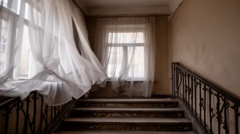 Firanki na klatkę schodową